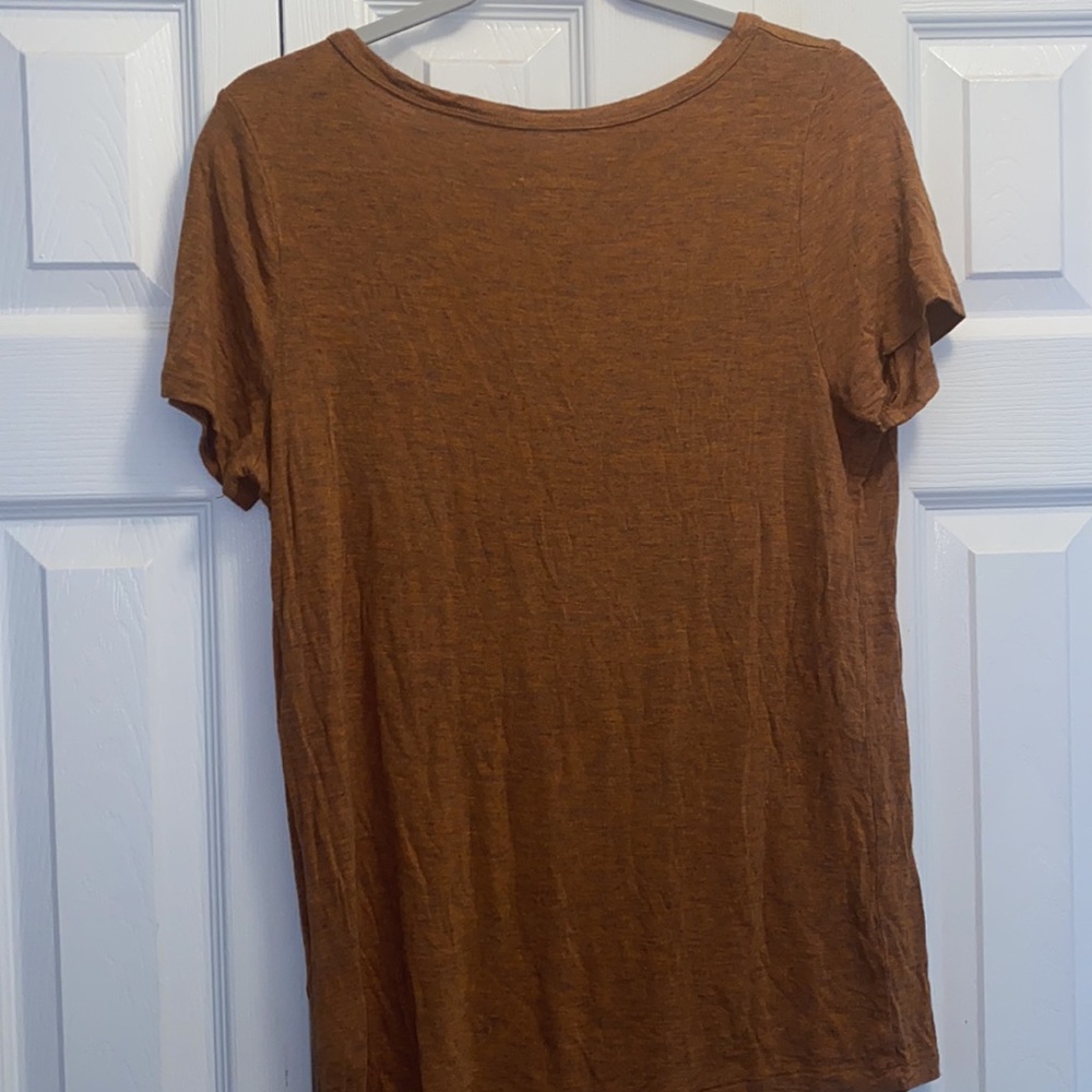 V Neck Tee - Picture 3 of 4
